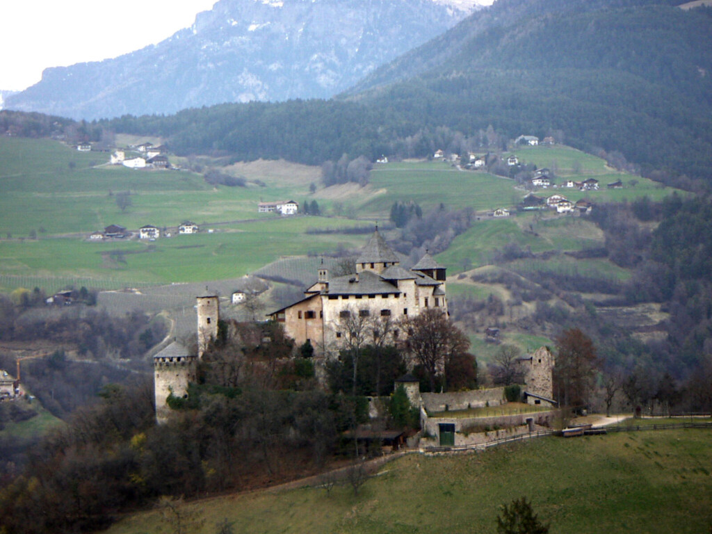 Castel Presule
