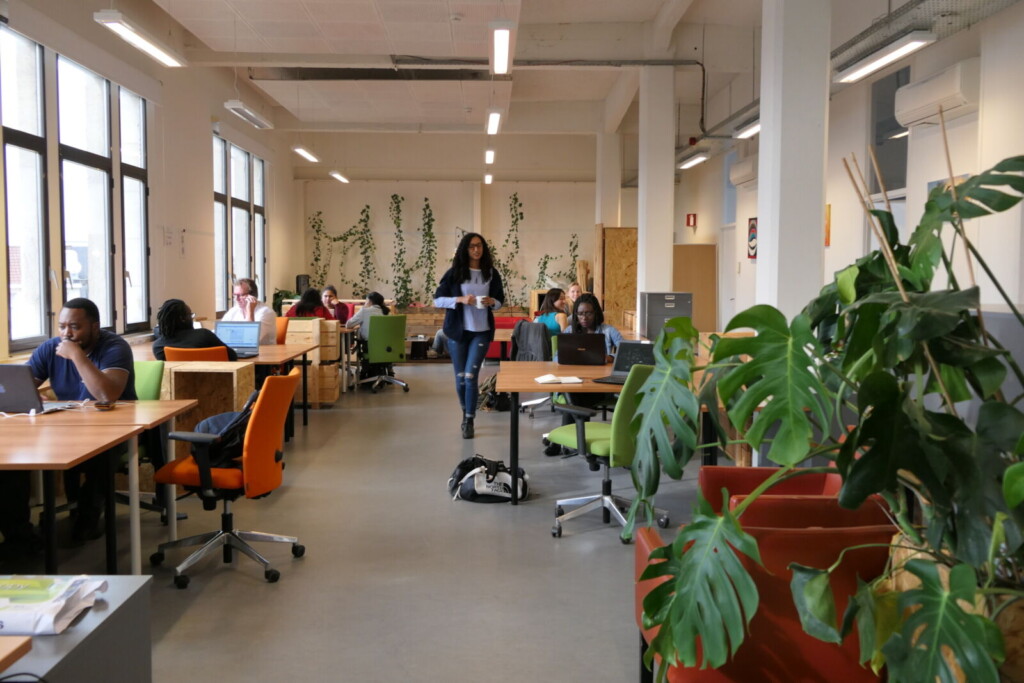 coworking spaces history