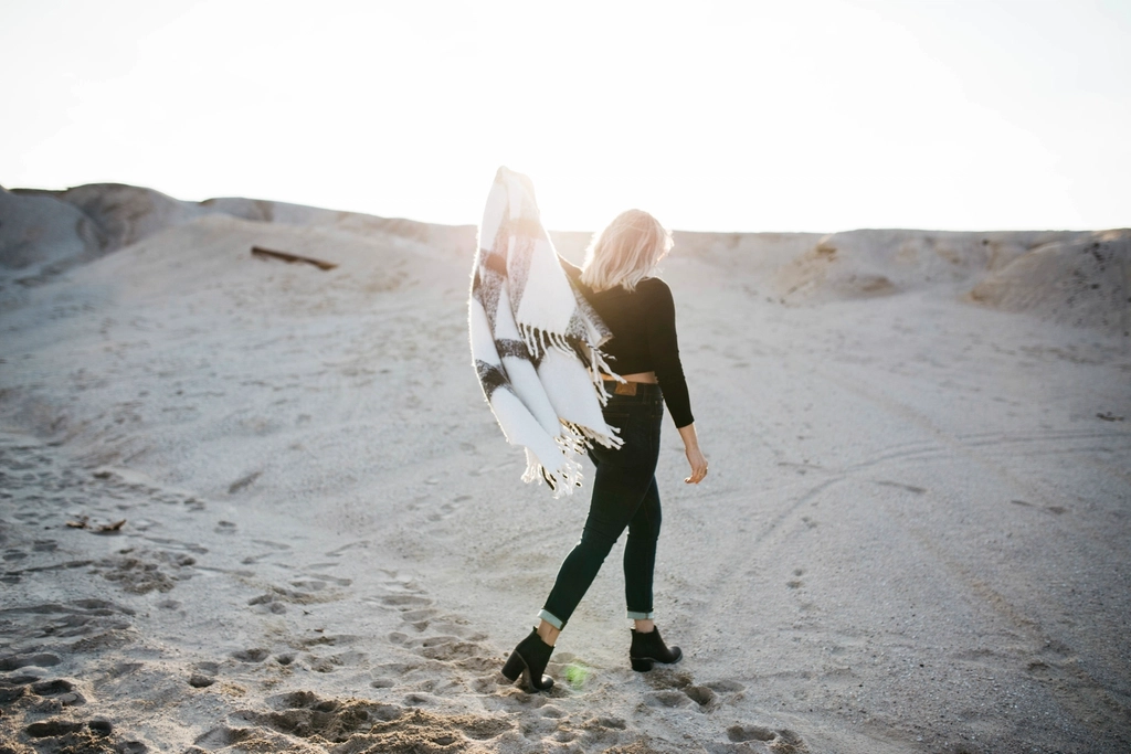 Women travelling alone